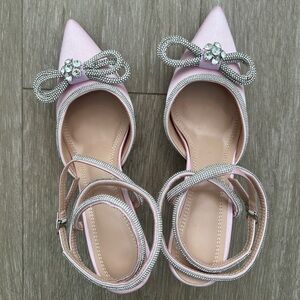 Pink wrap around d diamante bow high heel